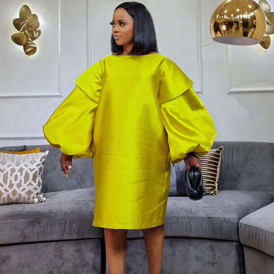 Robe élégante pour femmes avec des manches volumineuses et fluides Chic und Stil