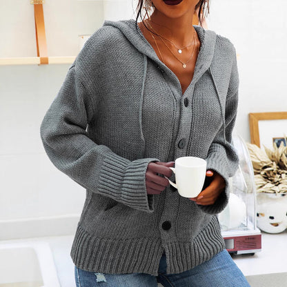 Dames gros tricot cardigan avec capuche et gros boutons Chic und Stil