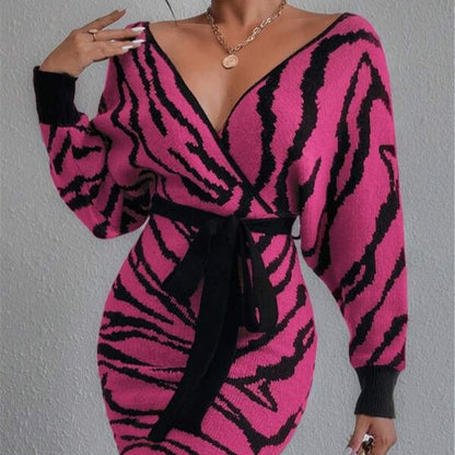 Robe en tricot pour femmes avec le motif zèbre tendance Chic und Stil