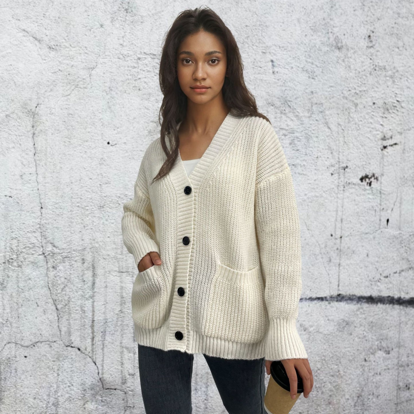 Dames gros tricot cardigan avec poches et détails de boutons Chic und Stil