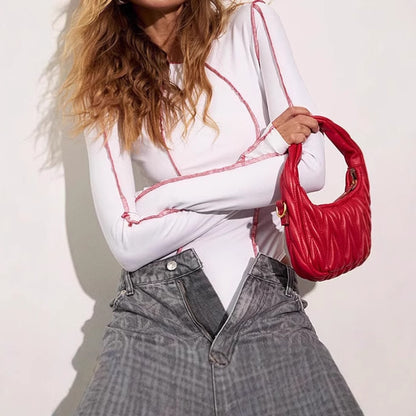 Dames élégant body à manches longues avec des contrastes sportifs Chic und Stil