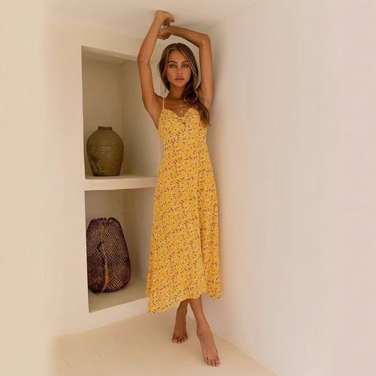 Robe d'été pour femmes avec un joli imprimé floral et des bretelles ludiques Chic und Stil