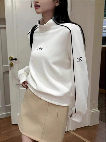 Pull à col roulé sportif pour femmes avec coutures contrastées Chic und Stil