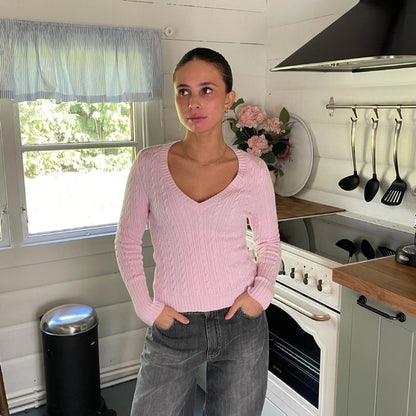 Pull en tricot pour femme avec décolleté en V et manches longues Chic und Stil