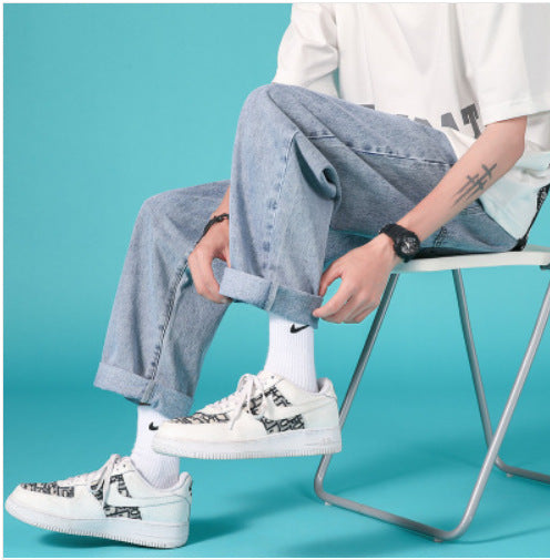 Wide denim pants for women with a high waist and relaxed fit Chic und Stil