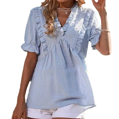 Haut d'été élégante pour femmes avec des détails à volants et décolleté en V Chic und Stil