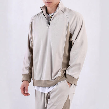 Functional pull for men with half-zip and breathable inserts Chic und Stil