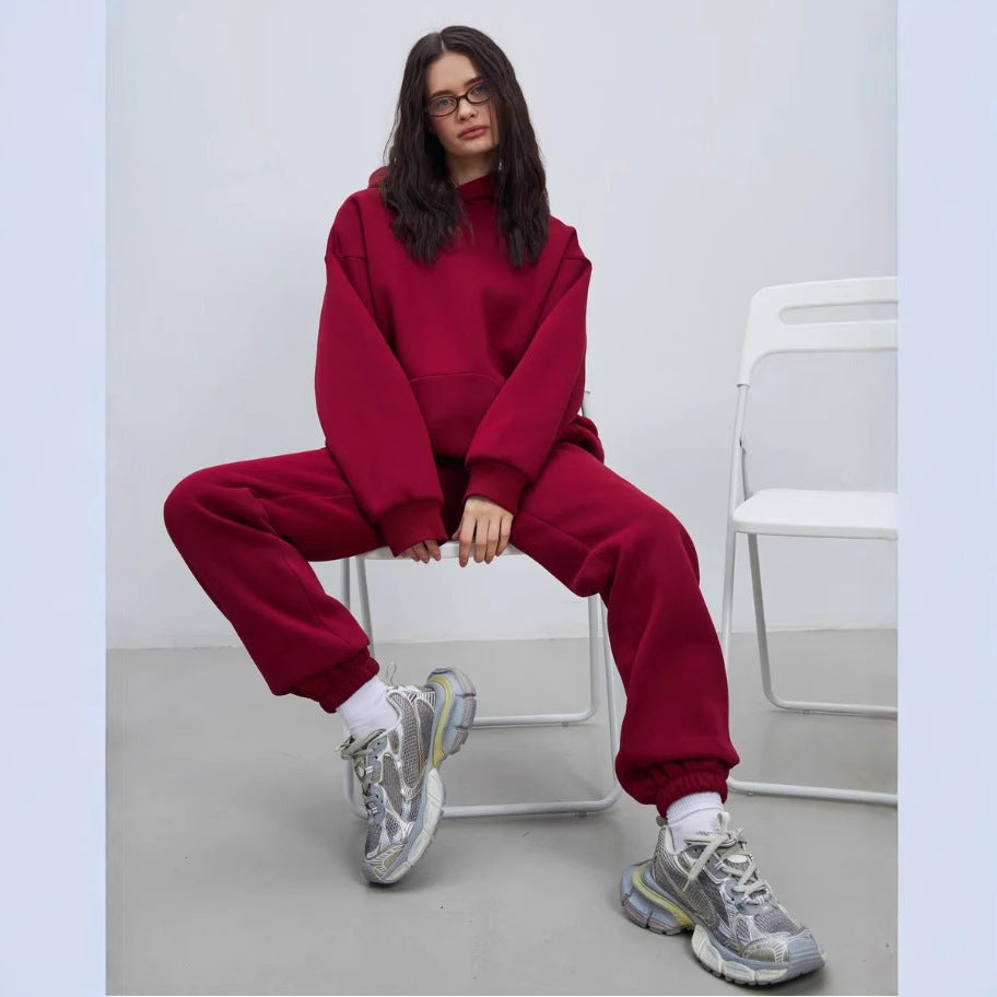 Oversized hoodie and chic and stylish puff pants