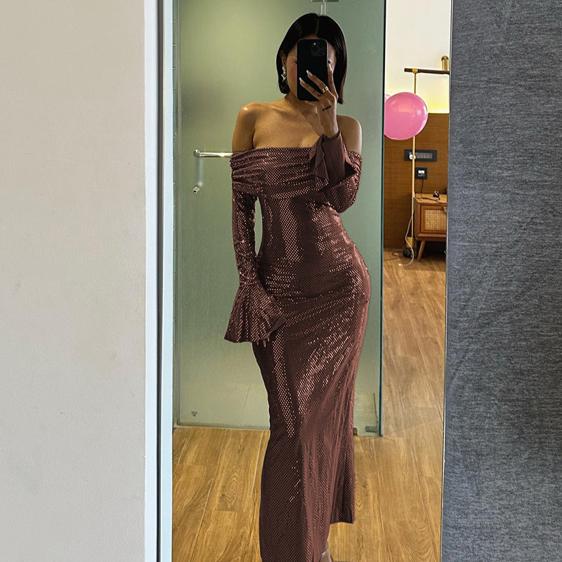 Robe de soirée scintillante off-shoulder Chic und Stil