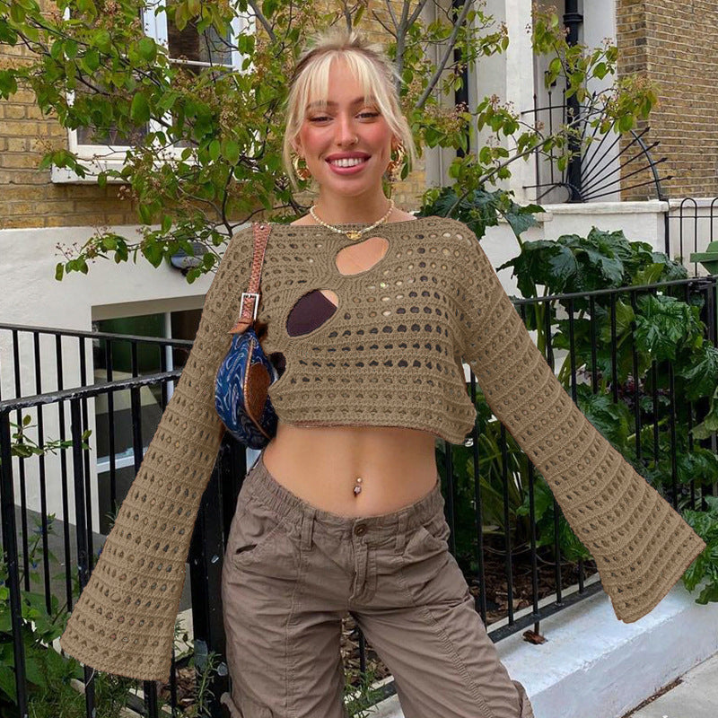 Ladies short knit sweater with open surface Chic and Style