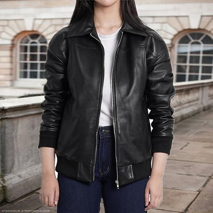 Veste en cuir élégante pour femmes avec coupe décontractée et poches pratiques Chic und Stil