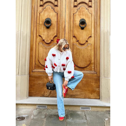 Dames cardigan en tricot ludique avec appliqués en forme de cœur Chic und Stil