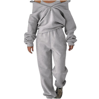 Women's sweatshirt with high collar and zipper Chic und Stil