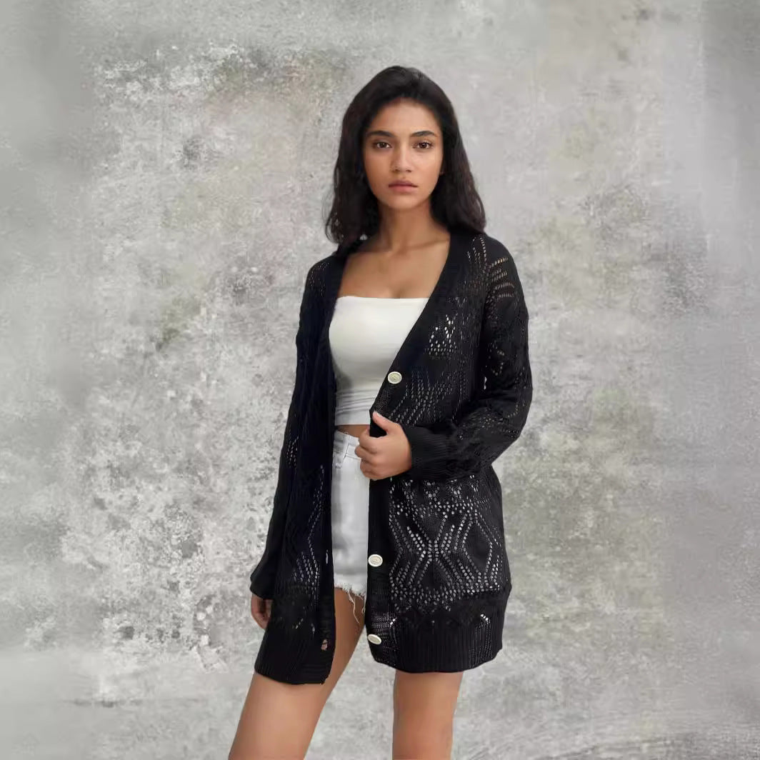 Dames Cardigan léger avec motif en crochet délicat et détails de boutons Chic und Stil