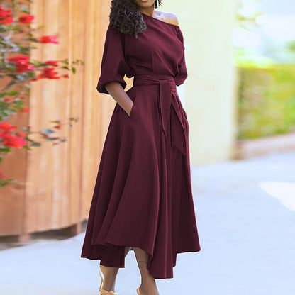 Robes midi élégantes pour femmes avec un design sans épaules et une ceinture à la taille Chic und Stil