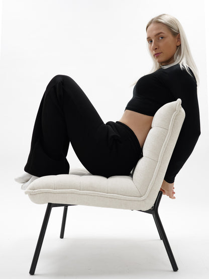 Fitted long sleeve T-shirt set for women and comfortable jogger pants Chic und Stil