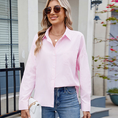Blouse rayée pour femmes avec une coupe élégante et une coupe moderne Chic und Stil