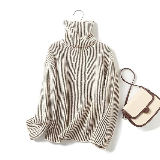 Pull en tricot confortable pour femmes avec col montant et rayures modernes Chic und Stil