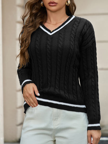 Pull en tricot pour femmes avec décolleté en V et motif en torsade Chic und Stil