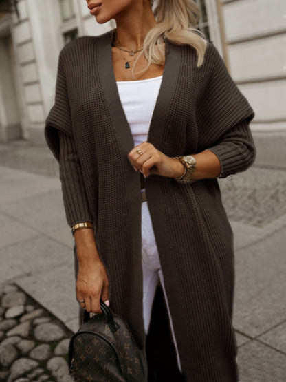 Veste tricotée à manches longues pour femmes avec coupe ouverte et motif gaufré Chic und Stil