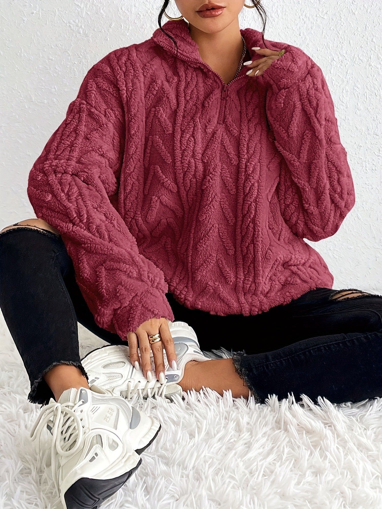 Dames Pull en molleton douillet avec col haut et détail zip Chic und Stil