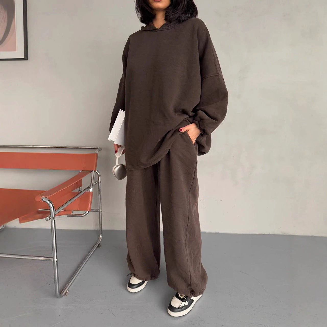 Chic and Style casual hoodie and pants set for women