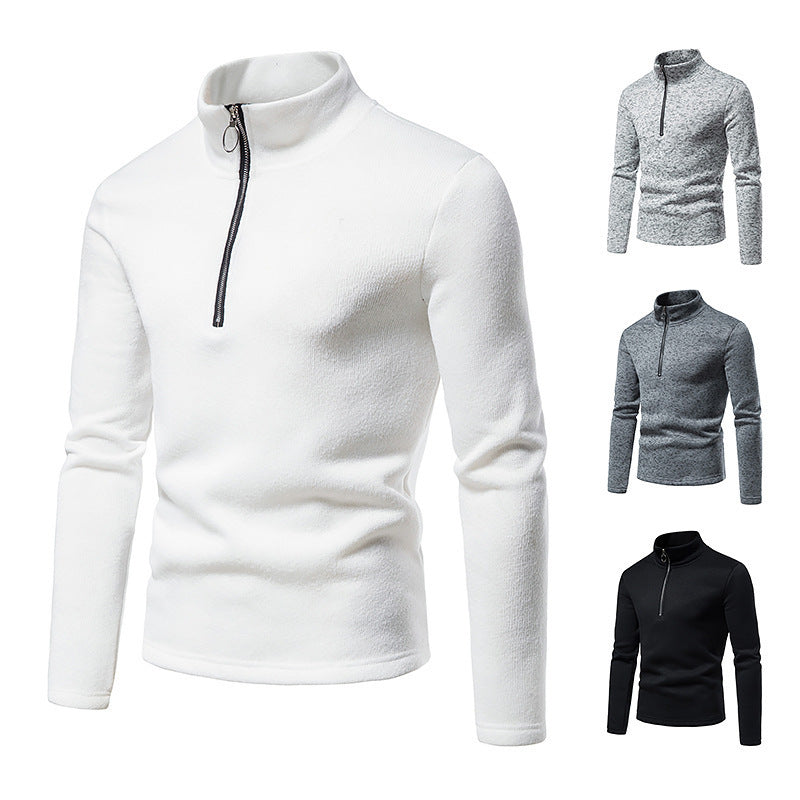 Sporty pull for men with a modern high collar and practical zip details Chic and Style
