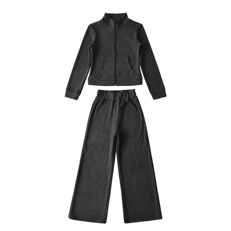 Leisure set for women with high collar and wide pants Chic and Style