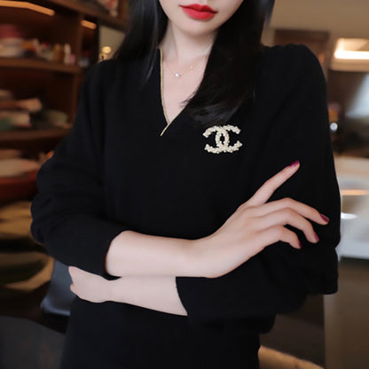 Blouse en maille élégante à col en V pour femmes Chic und Stil