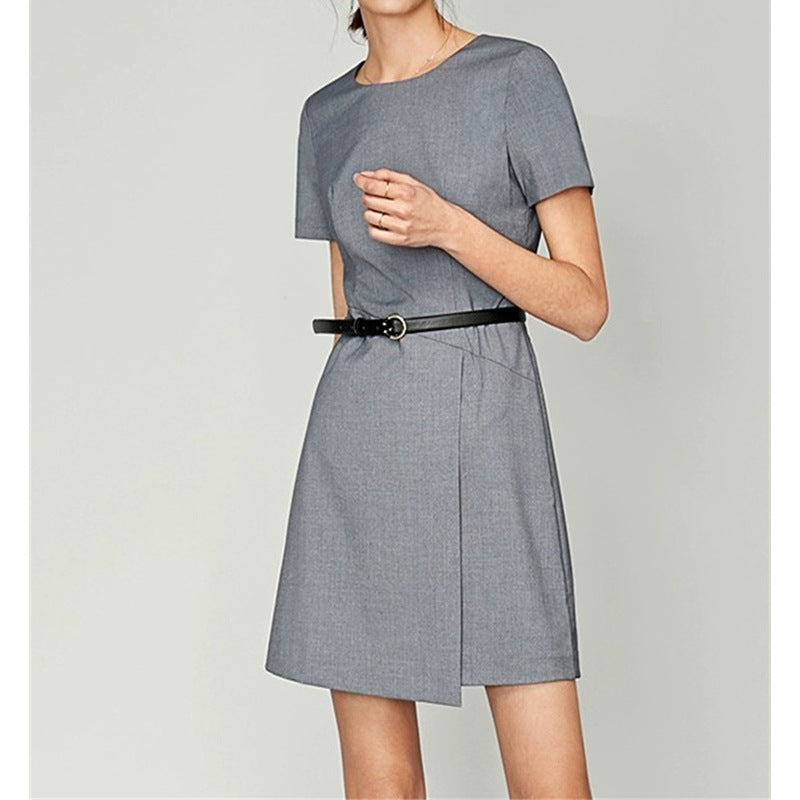 Robe élégante pour femmes avec ceinture Chic und Stil