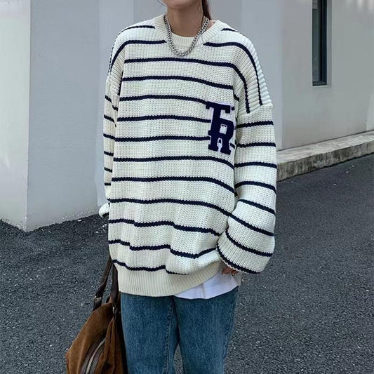 Pull en tricot surdimensionné décontracté pour femmes avec des rayures cassées et une poche poitrine Chic und Stil