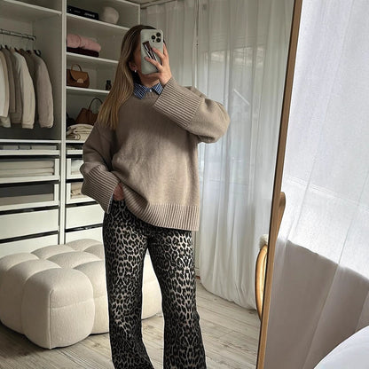 Chunky knit pullover for women with oversized sleeves Chic and Style