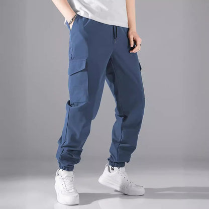 Men's cargo pants with elastic waistband and practical side pockets Chic and Style