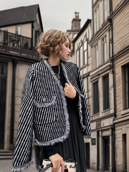 Veste en tricot cocon pour femmes avec détails de boutons et motif à fine structure Chic und Stil