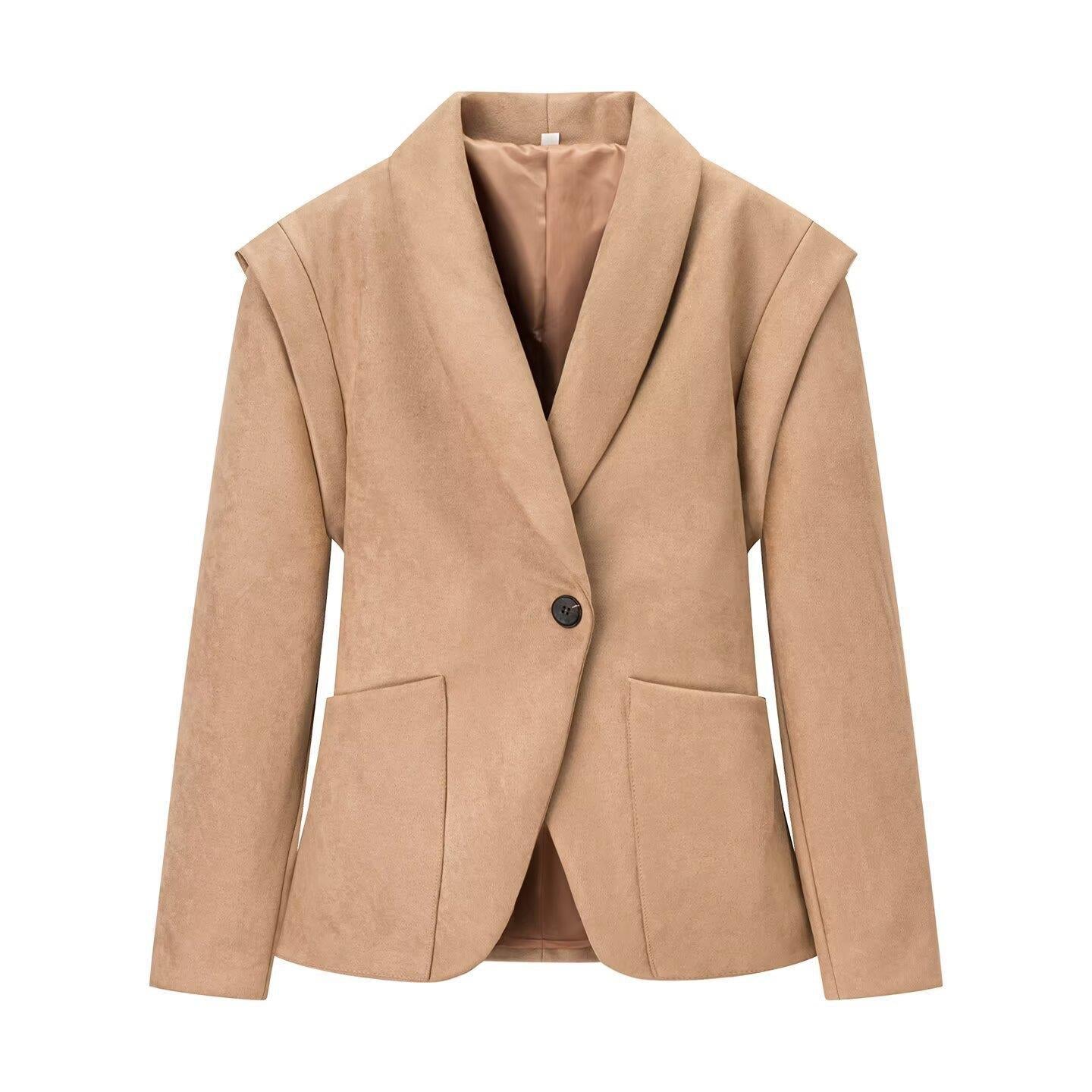 Elegant blazer jacket for women with structured design and trendy details Chic and Style