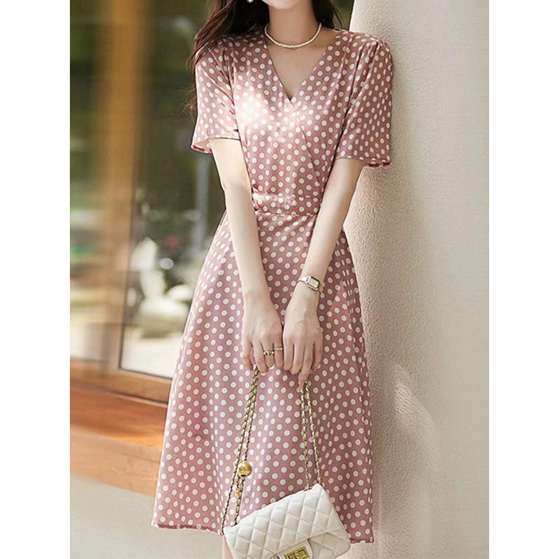 Robe midi portefeuille à pois pour femmes Chic und Stil