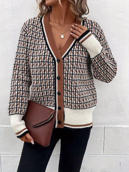 Dames cardigan à la mode avec décolleté en V et motif de mailles structuré Chic und Stil