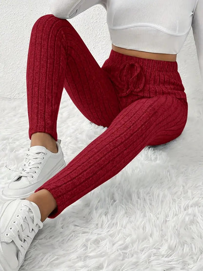 Chic and Style women's lined sweatpants with ribbed structure