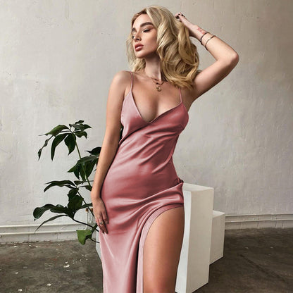Robe maxi élégante pour femmes avec fente profonde et délicates bretelles spaghetti Chic und Stil