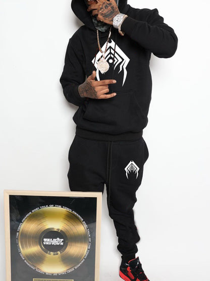 Men's hoodie and jogging pants set with chic spider web artwork