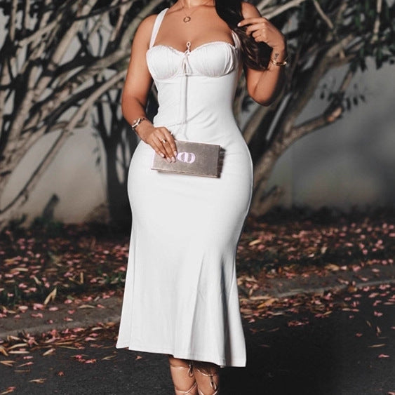 Dames Élégante Robe Maxi avec des Détails de Bretelles Raffinés et une Silhouette Ajustée Chic und Stil