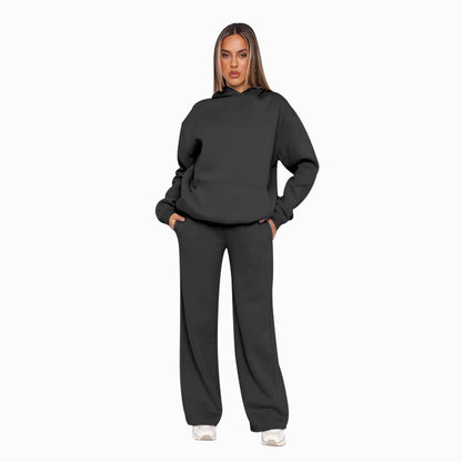 Women's hoodie and wide jogging pants Chic and Style
