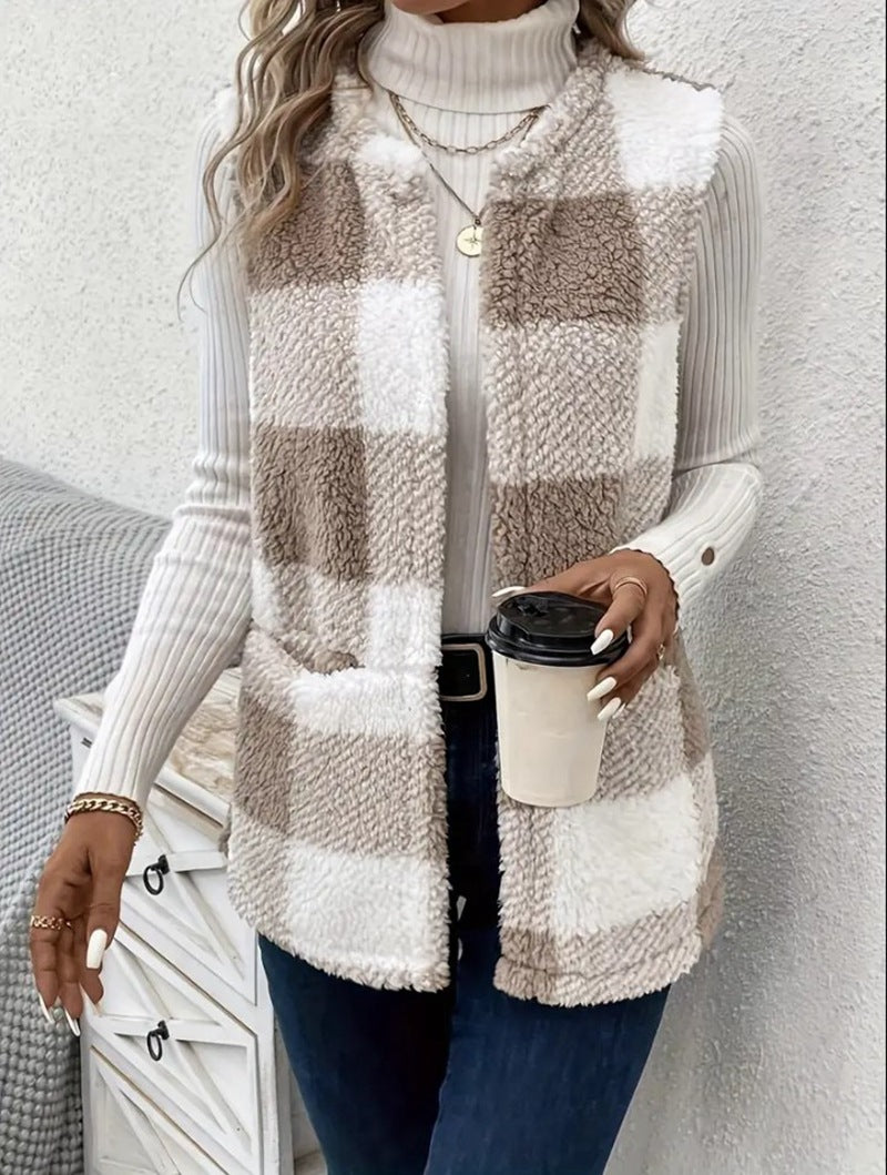 Dames gilet doux avec poches latérales et motif écossais moderne Chic und Stil
