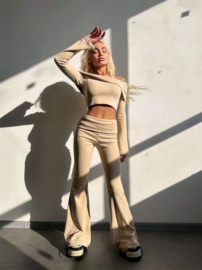 Chic and elegant style Crop top and wide pants women