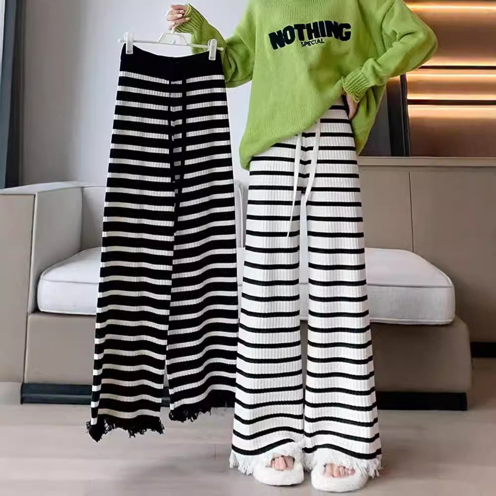 Ladies Elegant Striped Palazzo Pants in Ribbed Knit Chic and Style