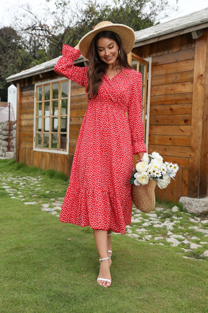 Robe midi femme avec des pois floraux et une jupe évasée Chic und Stil