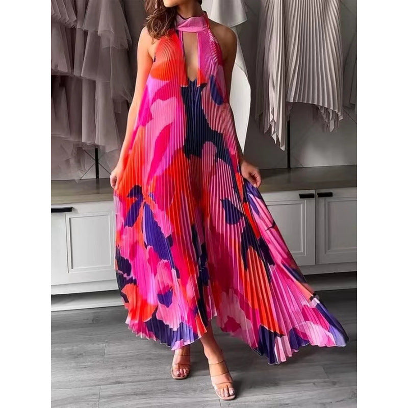Robe maxi plissée pour femmes avec un design de col halter Chic und Stil