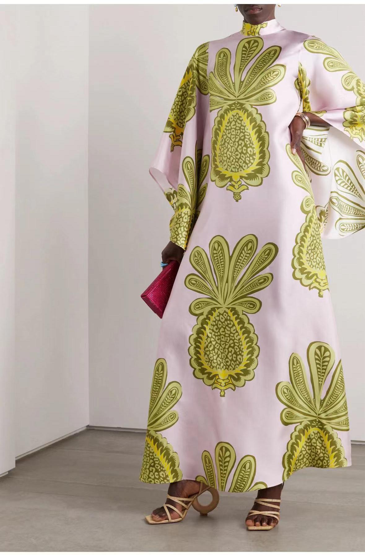 Chic und Stil | Printed Three-Quarter Sleeve Dress