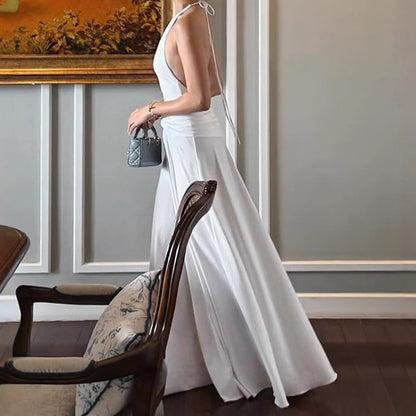 Dames Élégant Robe Maxi avec un détail enroulé de haute qualité et un chic Col Halter Chic und Stil