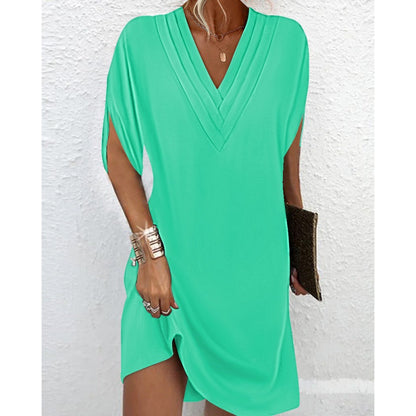 Robe élégante pour femmes avec décolleté en V, fentes latérales et coupe décontractée Chic und Stil